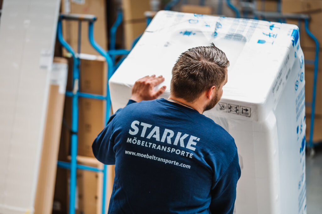 Neumöbellogistik Neumöbeltransport Neumöbellierferung